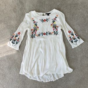 Quarter sleeve baby doll embroidered dress